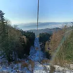 Rodinna V Rekreacnej Oblasti Drienica *